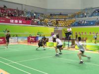 九游娱乐-冰球赛场再起风云：岭北风暴队小胜嵩山烈马队，脚步移动更到位豪门底蕴再次显现的简单介绍