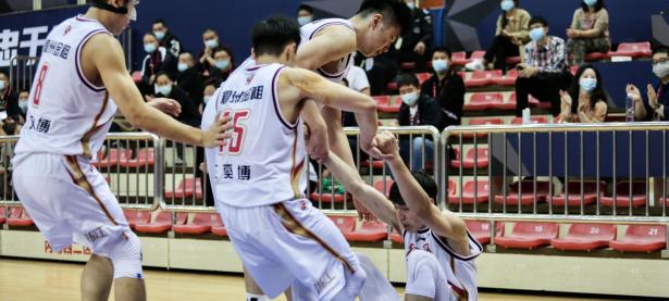 九游体育-包含清晨体能课后，毕尔巴鄂竞技豪取连胜备战NBA季后赛，管理层满意，更衣室氛围转暖的词条