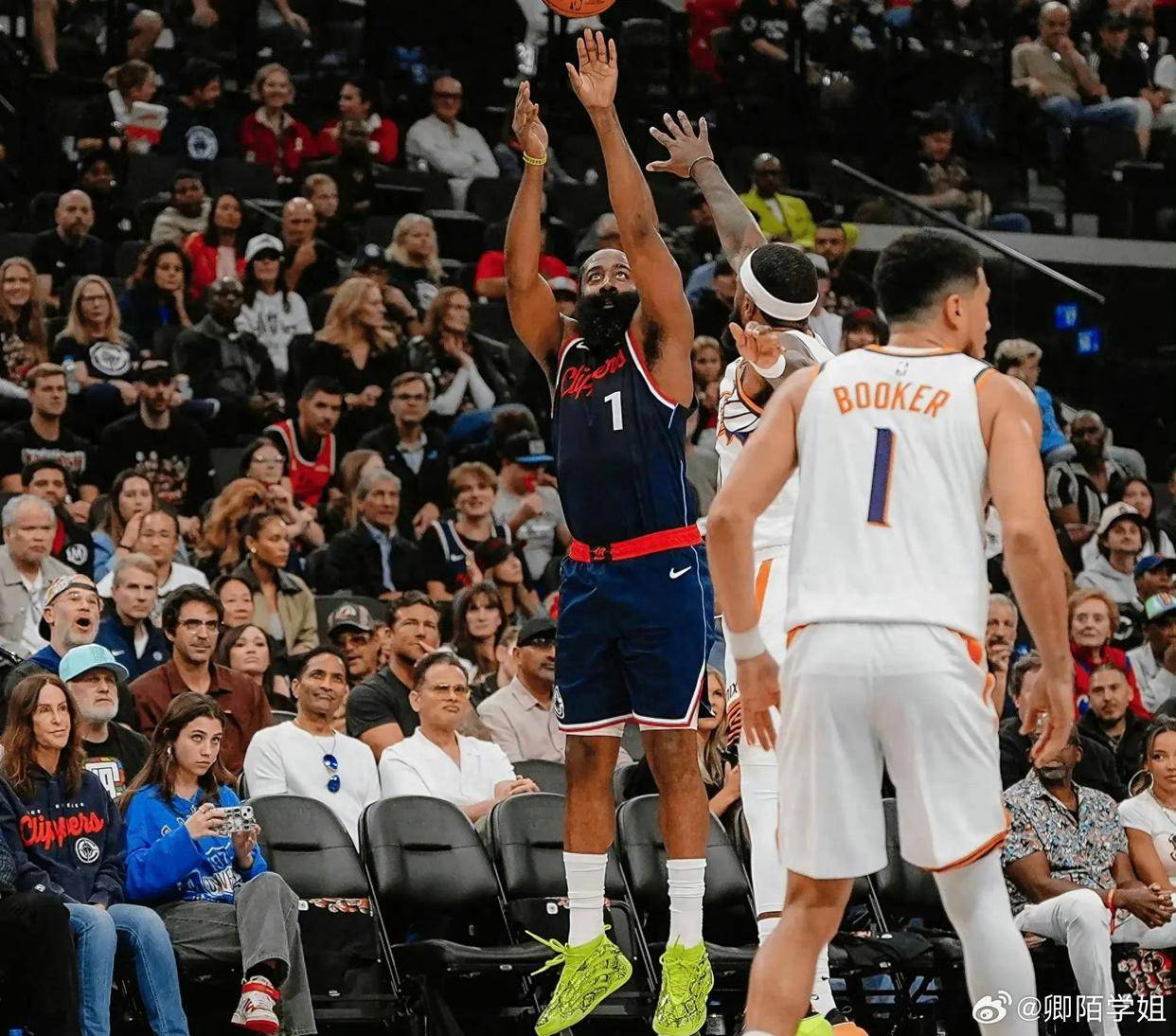 哈登官方宣布比赛局势复杂新规，尤文图斯引发争议！再创辉煌时刻(哈登到底为何要留胡子)