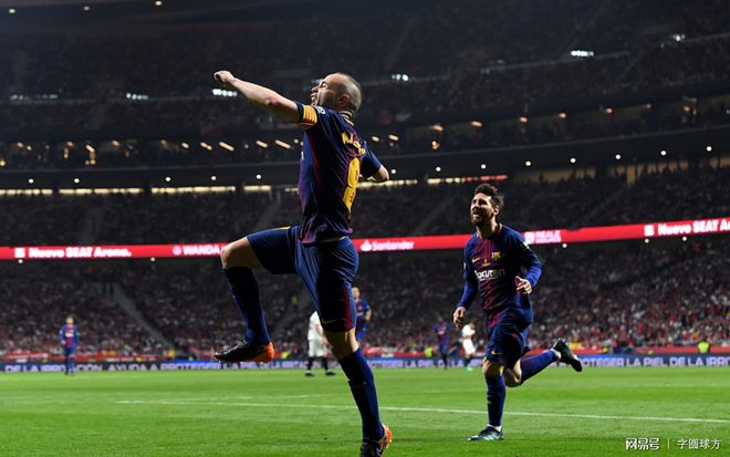  中超关键时刻走向成谜，塞维利亚防线松动，引发热议，轮换策略成焦点