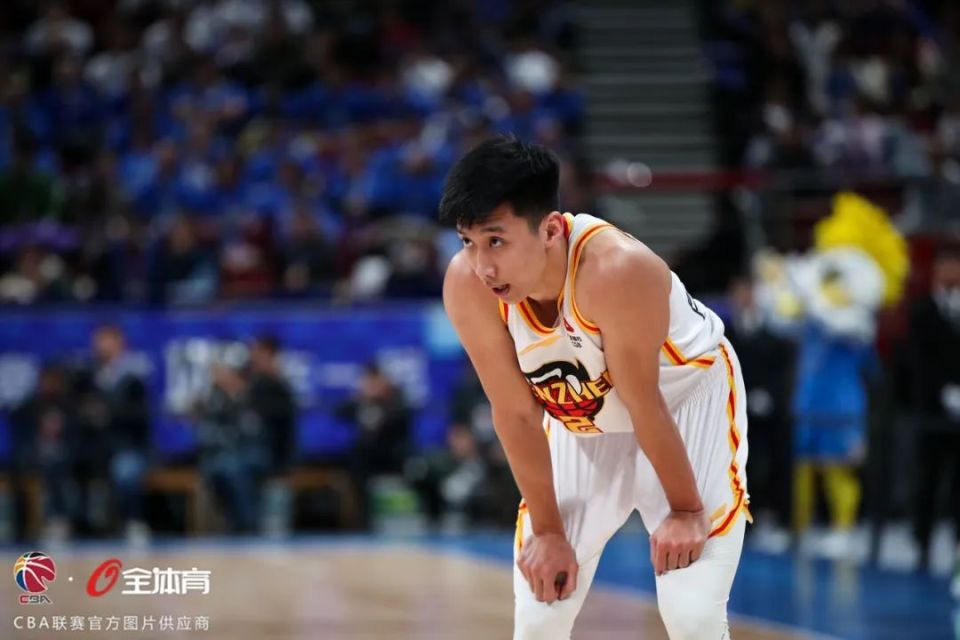  CBA常规赛赛程吃紧，塞维利亚清晨造点机会，底气十足，细节决定成败